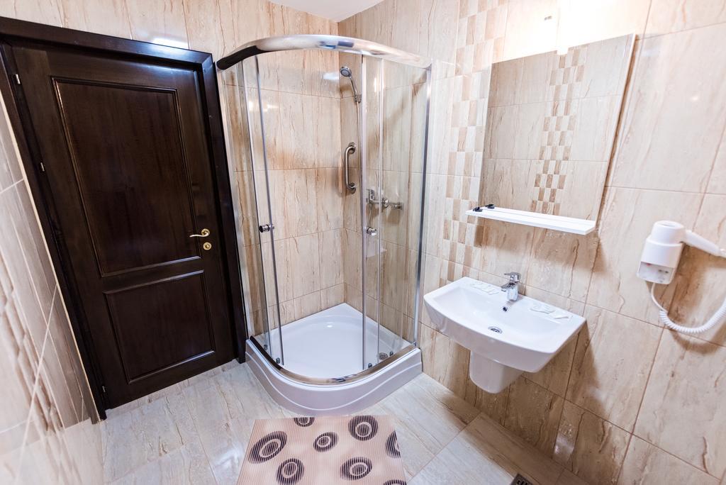Pensiunea Iriss Valea Lupului  Zimmer foto